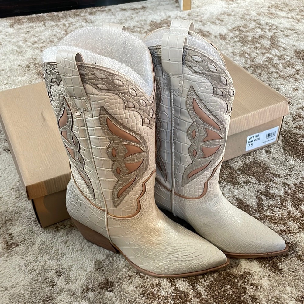 Steve Madden Wynter Womens Western boots.